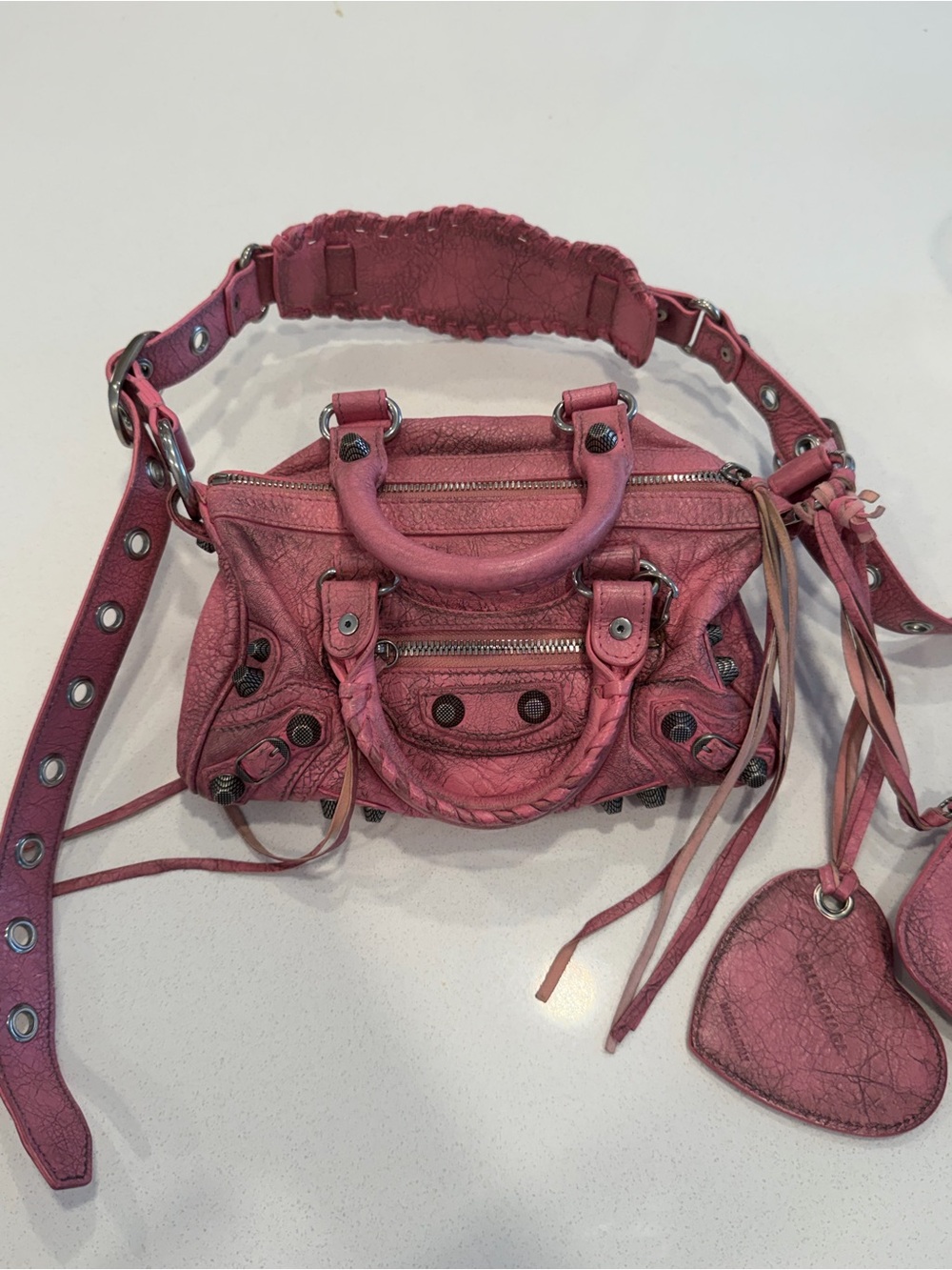 AUTHENTIC balenciaga le cagole in pink distressed leather